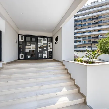 Apartment Brandy